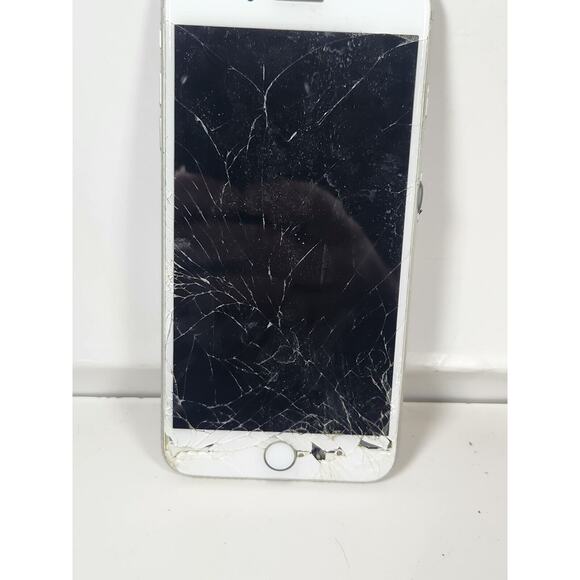 Apple iPhone 7 Plus Model A1661 Cracked Screen As IS For Parts Repair - Picture 2 of 5